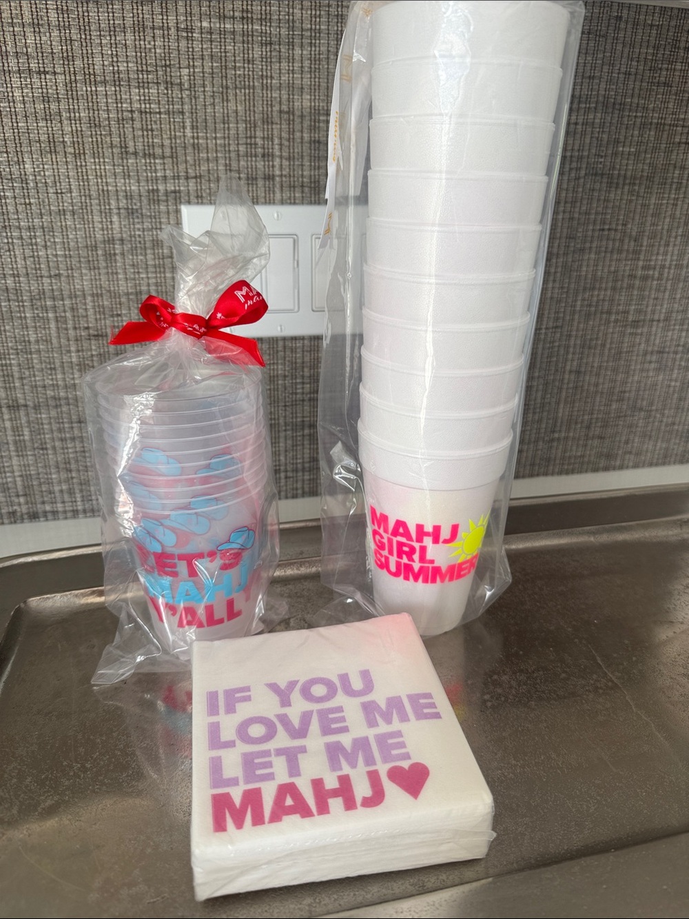 Mahjong Cups & Napkins